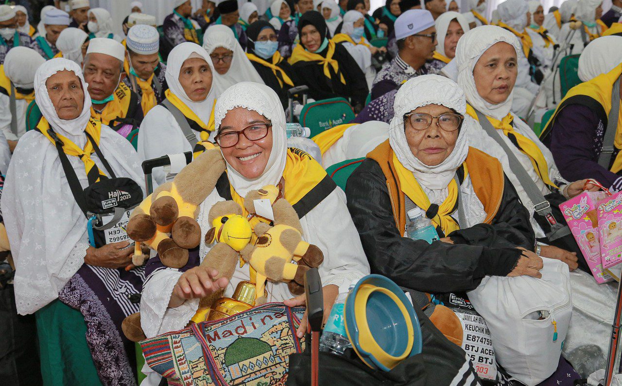 390 jemaah haji Aceh dari Kloter 7 tiba di tanah air, Ketua PPIH : 1.696 orang masih di Arab Saudi
