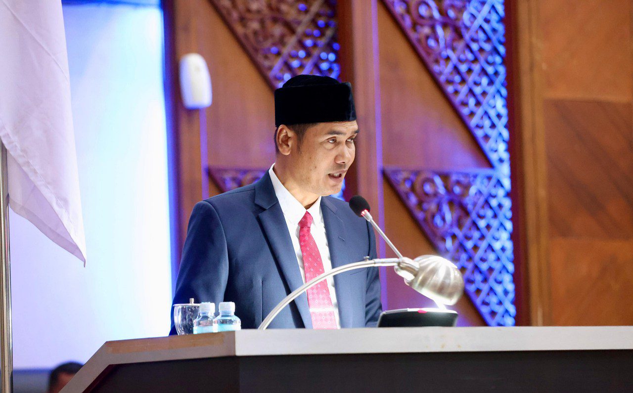Plt Sekda Aceh hadiri paripurna pembahasan rancangan qanun RPJMA 2025-2029