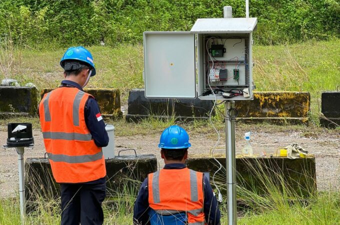 PT SBA dan BMKG Aceh pasang alat mitigasi bencana hidrometeorologi