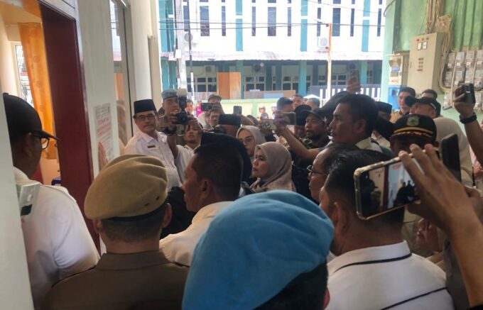 Pemko Banda Aceh segel Hotel Kupula, diduga kerap jadi tempat mesum