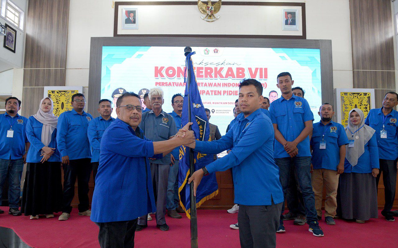 Firman Zubir ditetapkan sebagai Ketua PWI Pidie 2025-2028