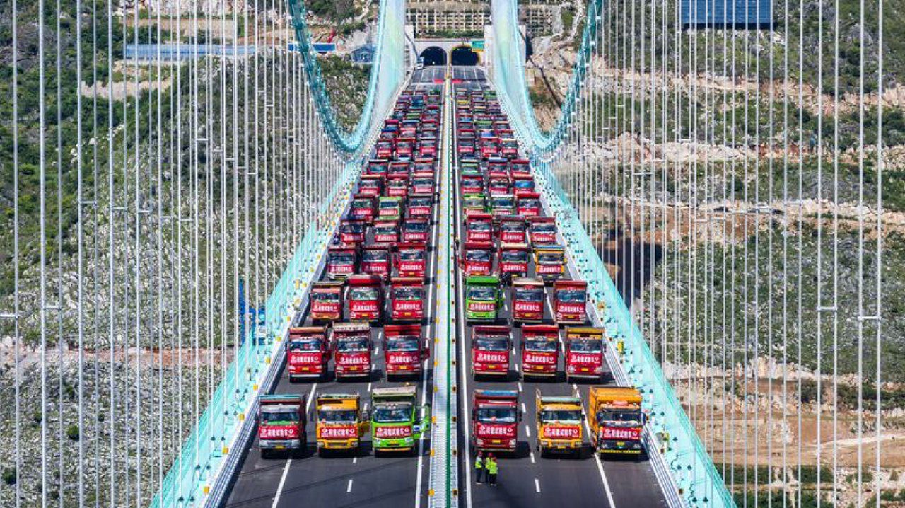 China akan operasikan jembatan setinggi 625 meter, jadi jembatan tertinggi di dunia