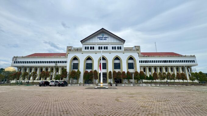 Jelang pelaksanaan MTQ ke-37 tingkat Aceh di Pidie Jaya, Pemkan renovasi kantor