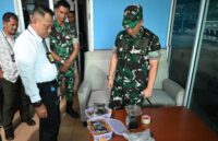 Petugas bandara gagalkan pengiriman sabu yang dikemas dalam makanan khas Aceh