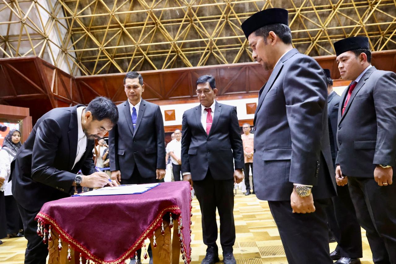 Mualem lantik pejabat eselon II Setda Aceh, berikut nama-namanya