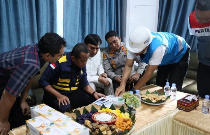 Bahlil minta kepala BPMA bantu percepat penyaluran BBM di Aceh