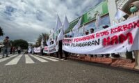 Warga Aceh demo tuntut Prabowo tetapkan bencana nasional
