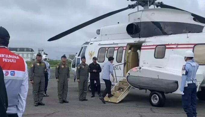 Naik Heli, Gibran dari Medan ke Aceh tinjau dampak bencana