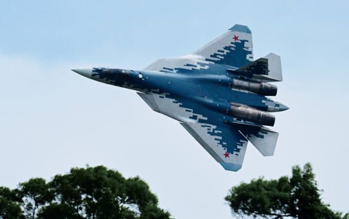 Pesawat tempur Su-57 kini punya mesin baru