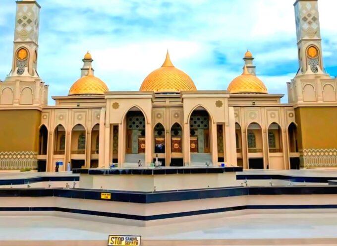 Pemkab Abdya anggarkan Rp3,5 miliar perbaiki plafon Masjid Agung Baitul Ghafur