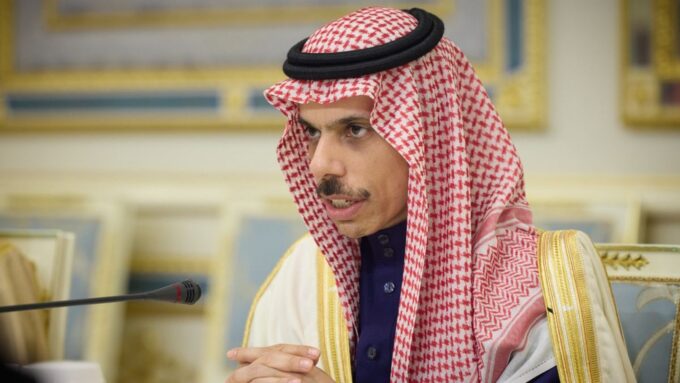 Dampak perang dengan Israel dan Amerika Serikat, diplomat Iran diusir dari Arab Saudi