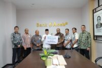 Bank Aceh himpun zakat karyawan Rp1,437 miliar, Fadhil Ilyas : ZIS bisa bayar lewat Action Mobile Banking