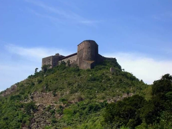Tragedi Berdesak-desakan di Citadelle Laferrière Haiti Tewaskan Sedikitnya 30 Orang