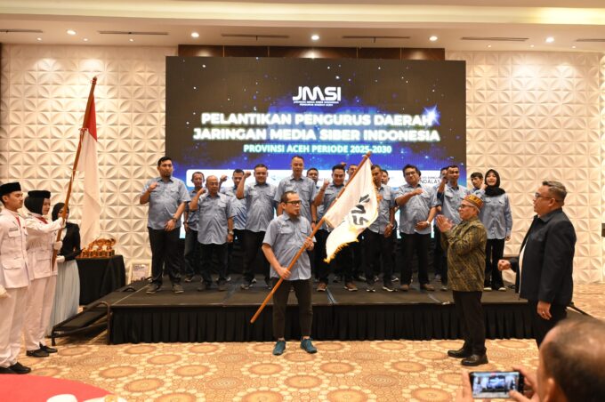 Lantik Kepengurusan JMSI Aceh 2025-2030, Bang Hendri : Konstituen Dewan Pers paling rapi