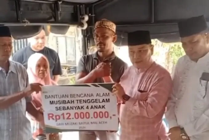 Baitul Mal Aceh salurkan bantuan musibah angin puting beliung dan korban anak tenggelam 