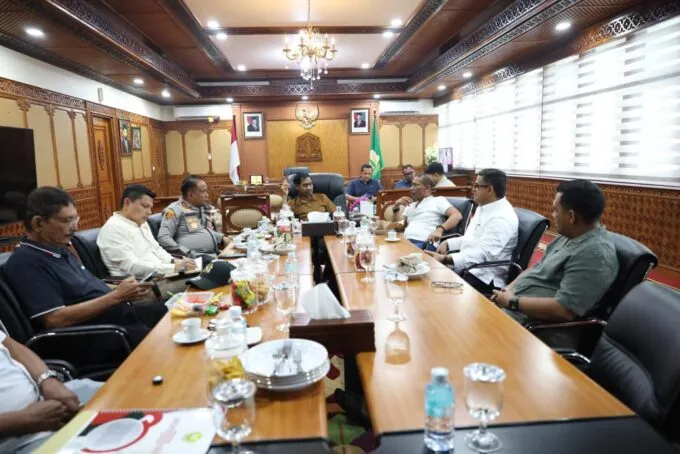 Gubernur Muzakir Manaf dan Ketua DPR Aceh rapat koordinasi bahas potensi bencana hidrometeorologi